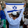 U.S. students are clashing over the Israel-Hamas war. What can colleges do?